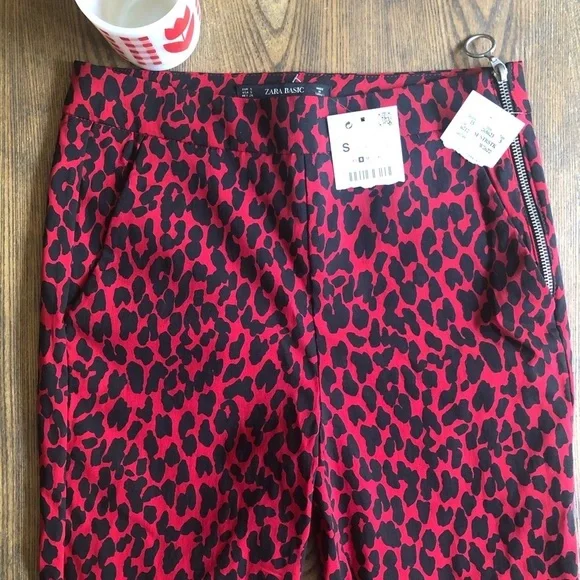 NEW Zara Basic cheetah red/black cropped pant Small Safari Casual - Picture 4 of 15